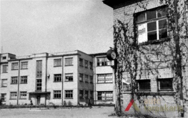 Factory „Jėga“ in 1958. From manuscript: A. Šiaučiūnaitės trikotažo fabriko istorija. Kaunas, 1976.