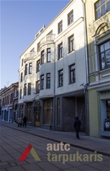 Pastatas Laisvės al. 18, kuriame veikė Karo invalidų krautuvė (specializavosi keuprėse, ženkluose, žetonuose). 2014 m. P. T. Laurinaičio nuotr.