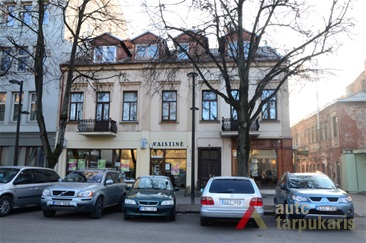 Pastatas Laisvės al. 16, kuriame veikė Rebekos Abramsonienės skrybėlių dirbtuvė. 2014 m. P. T. Laurinaičio nuotr.