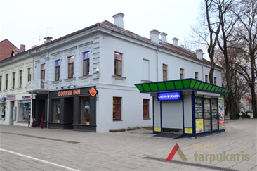 Pastatai Laisvės al. 89, kur veikė Mosėjaus Svagalsono skrybėlių ir kepurių krautuvė ir Sonės Kacienės moteriškų rūbų siūvykla. 2014 m. P. T. Laurinaičio nuotr.