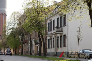 Building in Vasario 16-osios st. 37, Šiauliai. 2015. Photo Rolandas Parafinavičius.