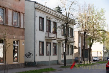 Building in Vasario 16-osios st. 37, Šiauliai. 2015. Photo Rolandas Parafinavičius.