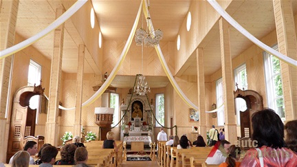Biliakiemio bažnyčios interjeras. D. Puodžiukienės nuotr., 2010 m.