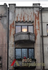 Fasado fragmentas. V. Petrulio nuotr., 2017 m.