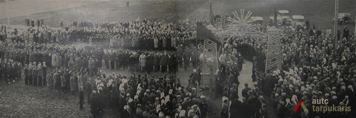 Atidarymo ceremonija. Iš leidinio „Biržų gimnazija“, Biržai, 1931