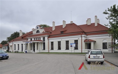 Façade. Photo by V. Petrulis, 2016