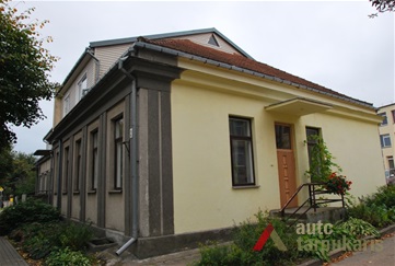 Back facade. Photo by V. Petrulis, 2013