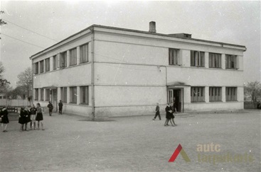 Raseiniai Primary School in 1964. Photo by V. Zubovas, form KTU ASI archive 
