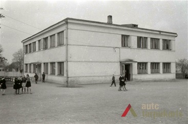 Raseiniai Primary School in 1964. Photo by V. Zubovas, form KTU ASI archive