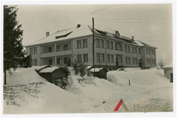 Main facade, photo by K. Daugėla, Kėdainiai region museum, 1937