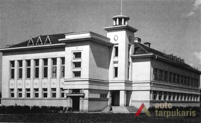 Mokyklos pastatas pagal 1937 m. S. Kudoko projektą. Iš: "Archiforma", 2008, nr. 3-4, p. 118