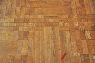Floor in Vytautas hall. 2013, V. Petrulis photo.