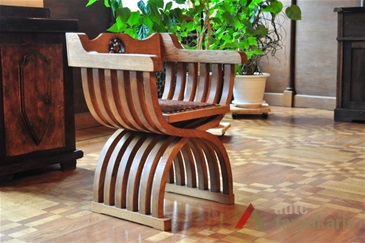 Chair in Vytautas room. 2013, V. Petrulis photo.