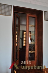 Mažosios salės durys. 2013 m., V. Petrulio nuotr.