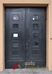 Main doors. Photo by V. Petrulis, 2016.