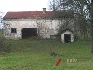 Ūkinis pastatas, pastatytas 1931 m. S. Slaminskienės nuotr., 2006 m.